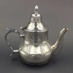 E co-friendly High quality metal arabic  style 0.8 L tea pot
