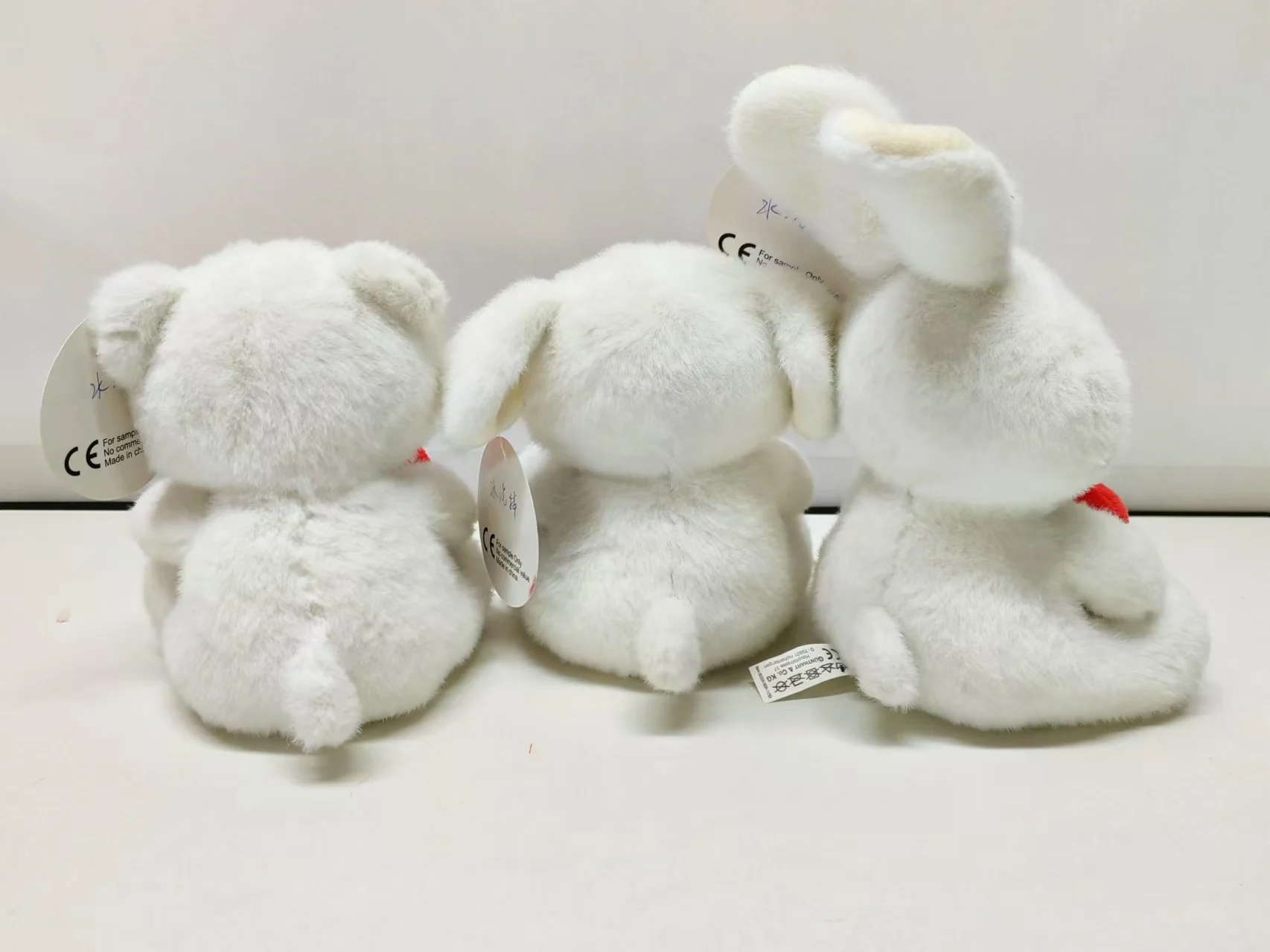 2024 Valentine day girlfriend gift plush toy with love heart bear bunny dog stuffed doll for lover