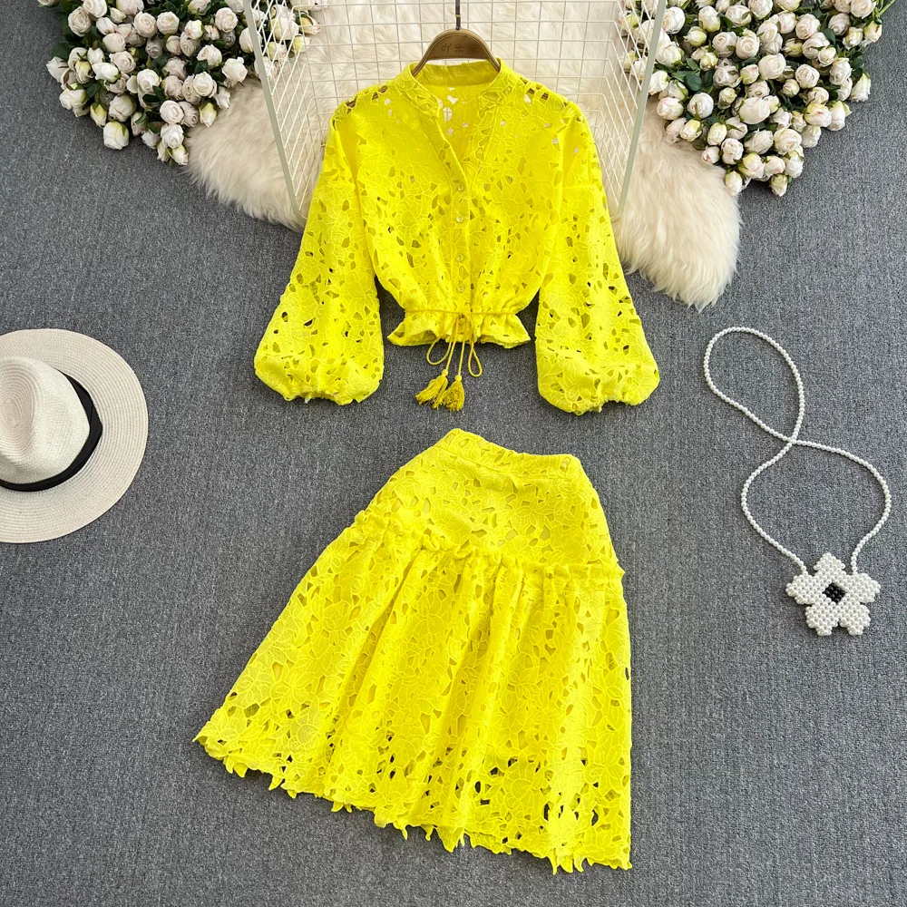 V-neck hollowed-up embroidered lantern sleeve short blouses for women two-piece set bump high waist slimming A-line skirt