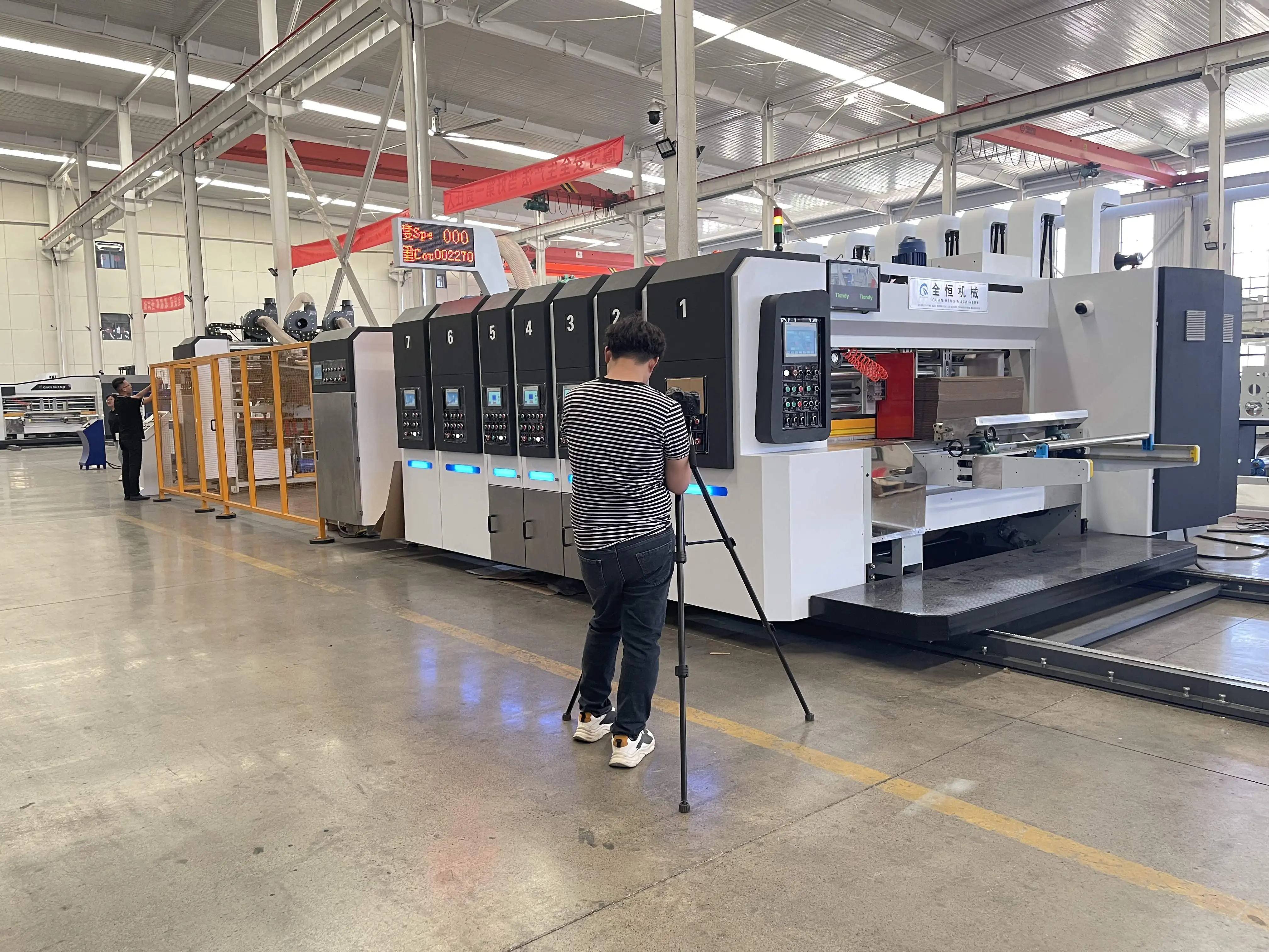 Automatic casemaker FFG Flexo folder gluer machine corrugated carton printer slotter die cutter folder gluer machine