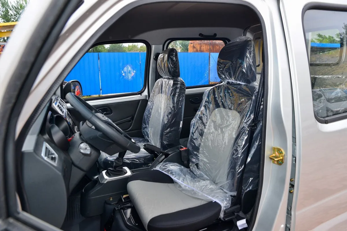 Hot Sale Dongfeng Tuyi 1.3L Mini Truck with 4x2 Drive Wheel Options Single Row Van Manual Transmission Emission Standard