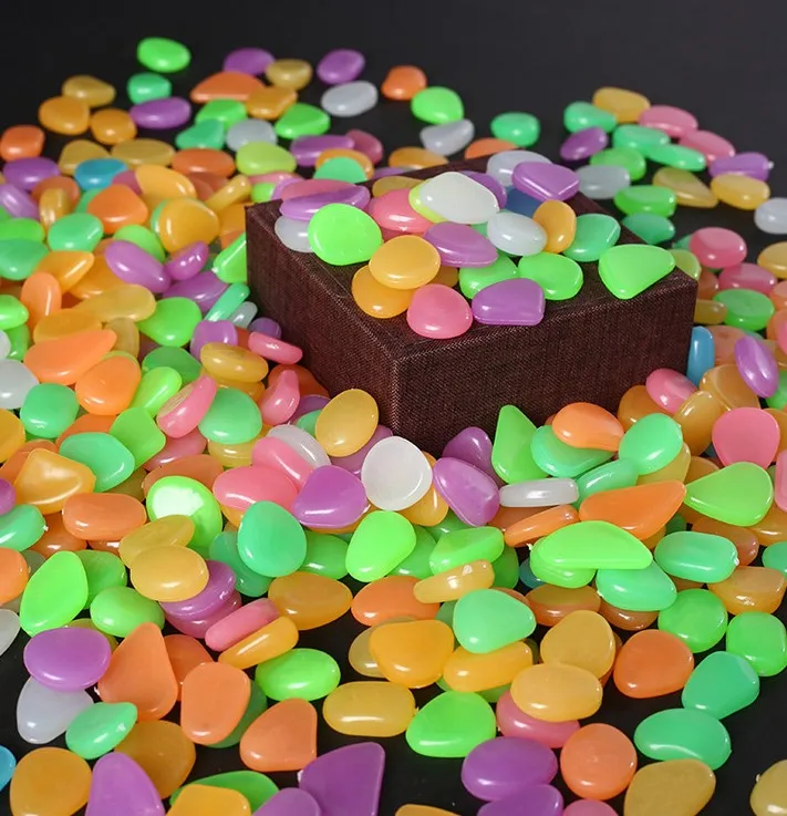 glow in the dark garden pebbles