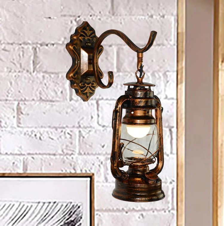 Vintage LED Wall Lamp Retro Kerosene Wall Light Barn Lantern