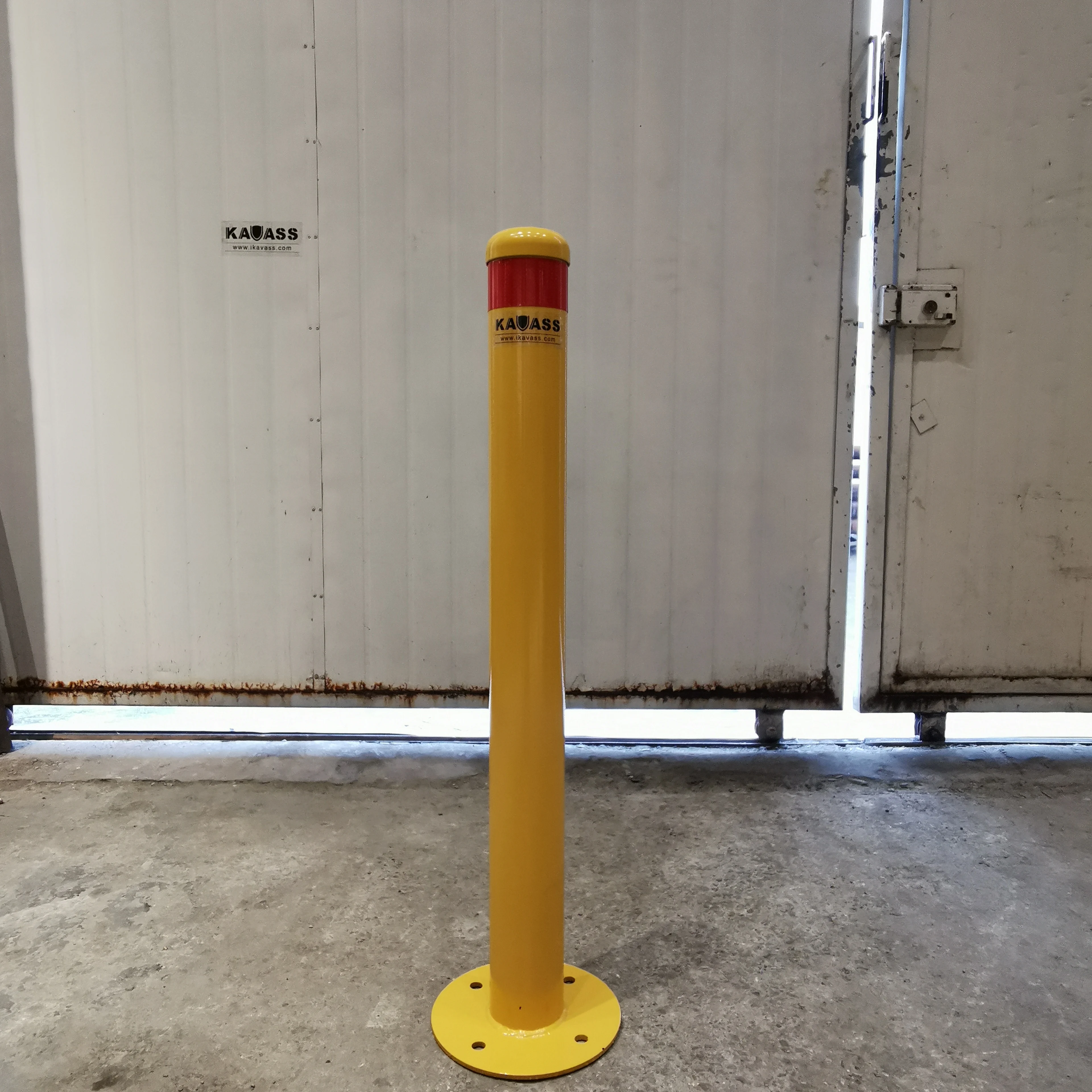 Австралийский движения из углеродистой стали с поверхностным монтажом фиксированный статический базопасности парковки желтый столбик для парковки