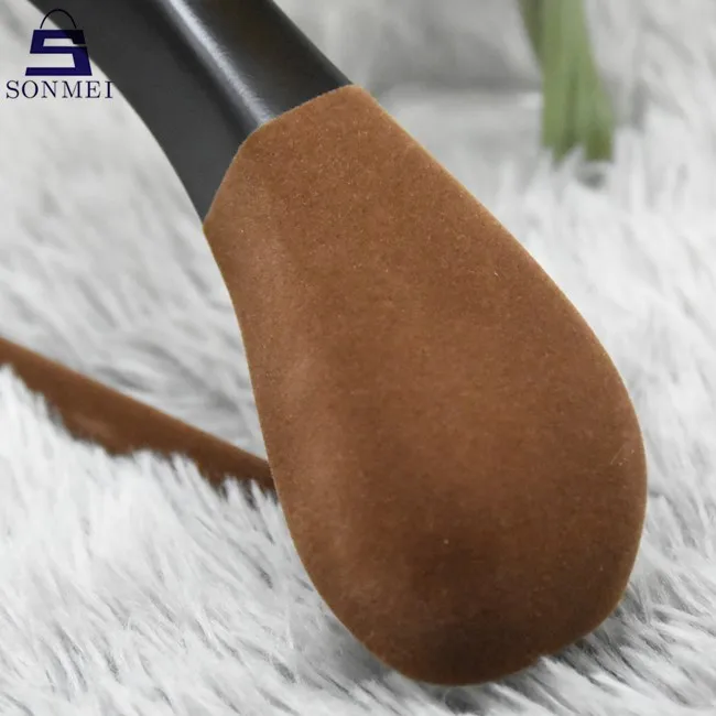 non slip wood hanger