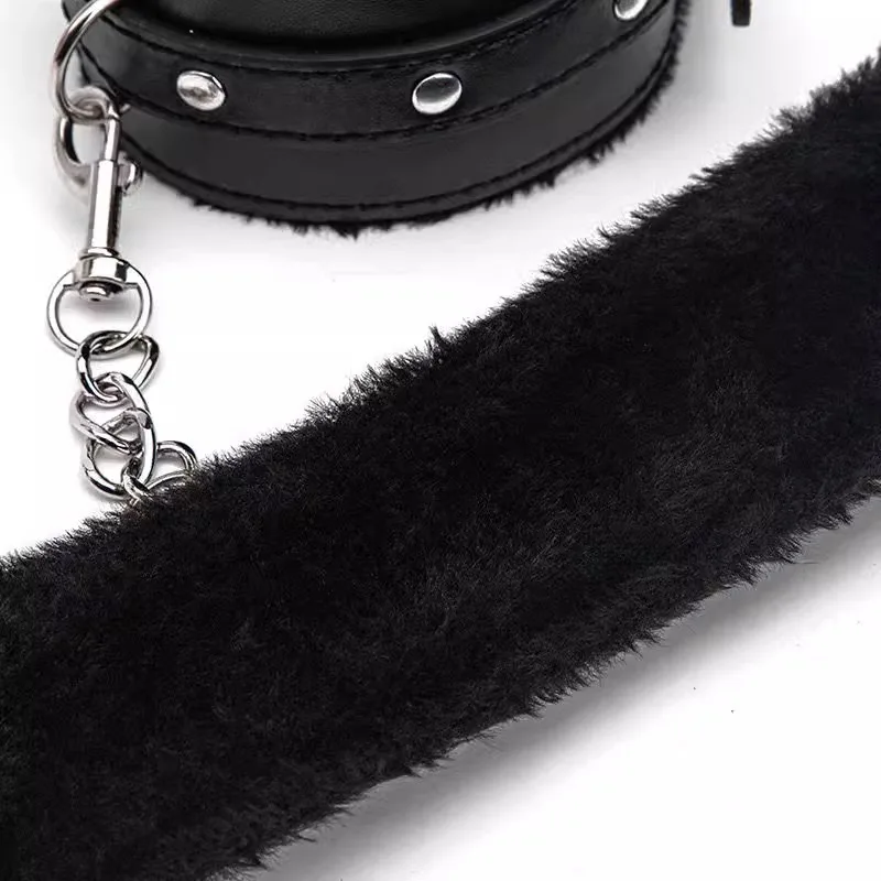 leather sex hand cuffs adult erotic toys bdsm bondaged adult kit fluffy red cuffs handcuff restraint for couples games