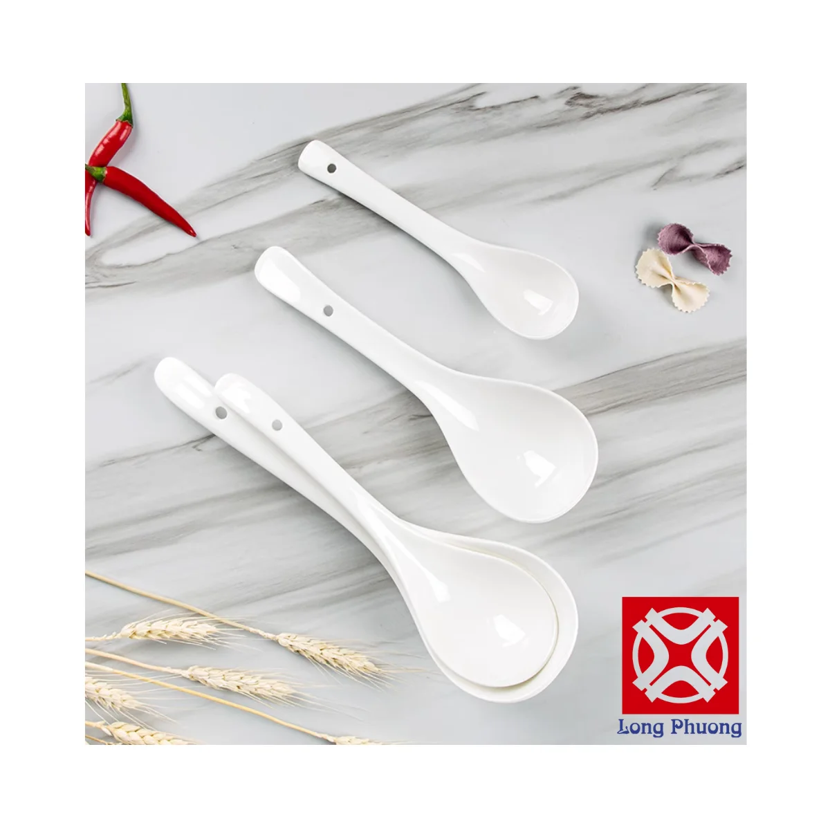 High Quality White Porcelain Curved Spoon Luxury Soup Spoon for Hotel Restaurant Long Phuong Group Supplier