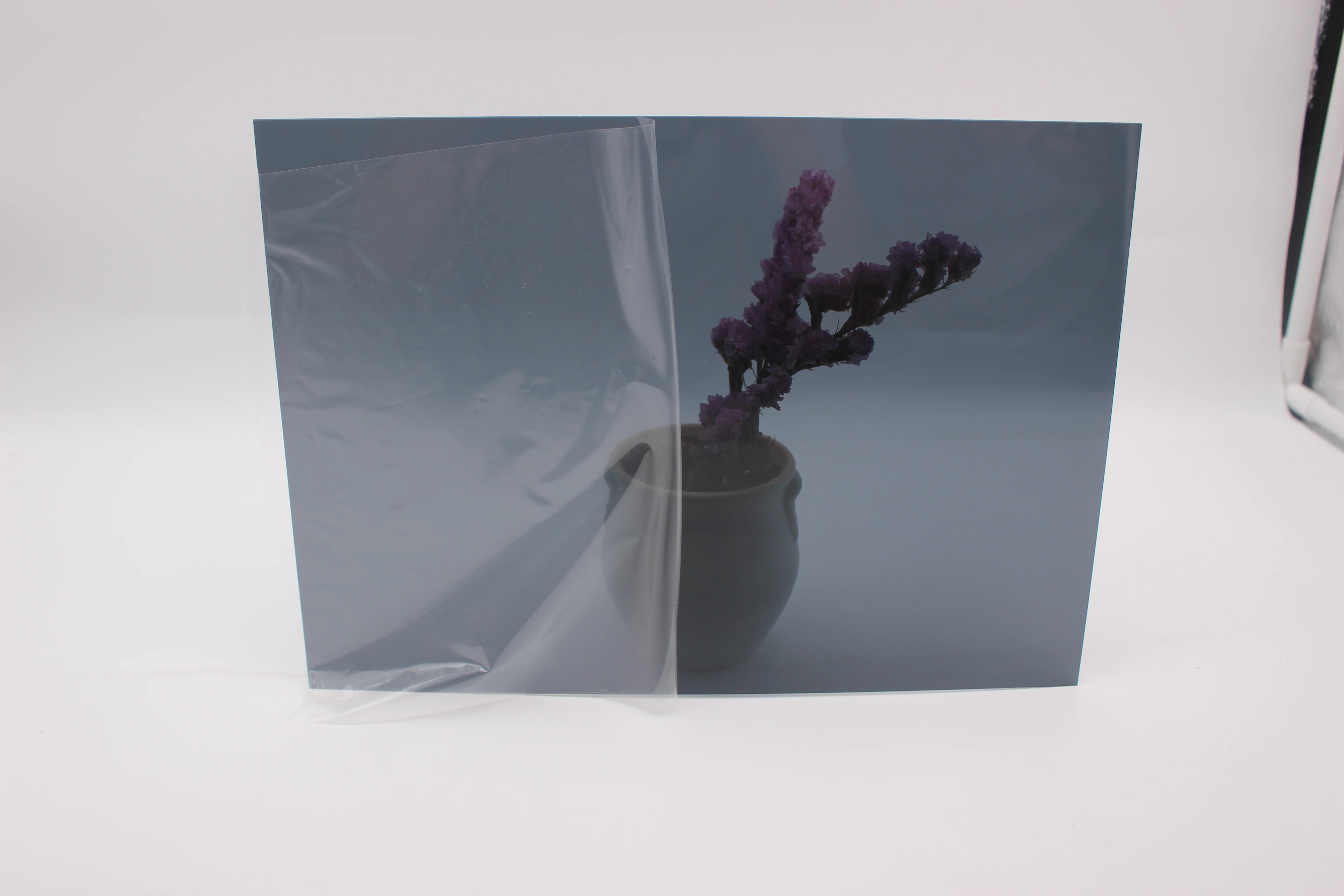 Курительный серый ударопрочный поликарбонатный лист для скайлера и кровли