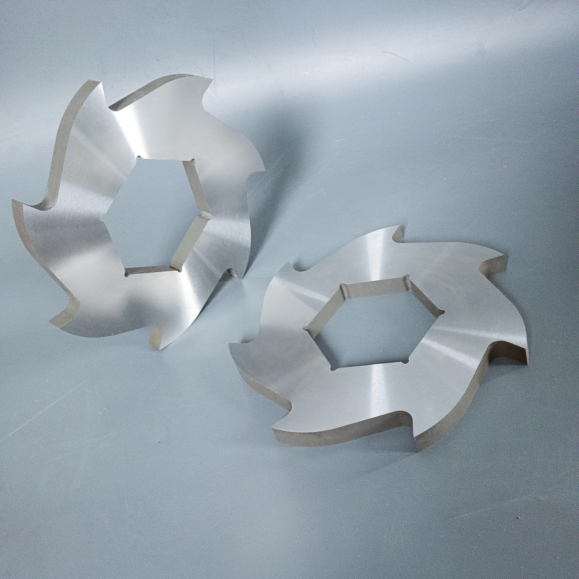 High Efficiency Plastic Crusher Blades Double Shaft Shredder Blades Cutting Plastic for Shredder Machine
