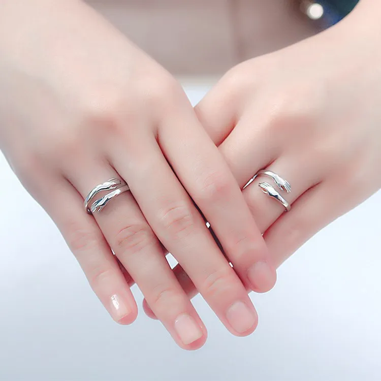 2023 Simple Silver Weddings Rings Set Couple Jewelry Creative Pair of Hands Hug Adjustable Couple Rings Engagement Rings Women