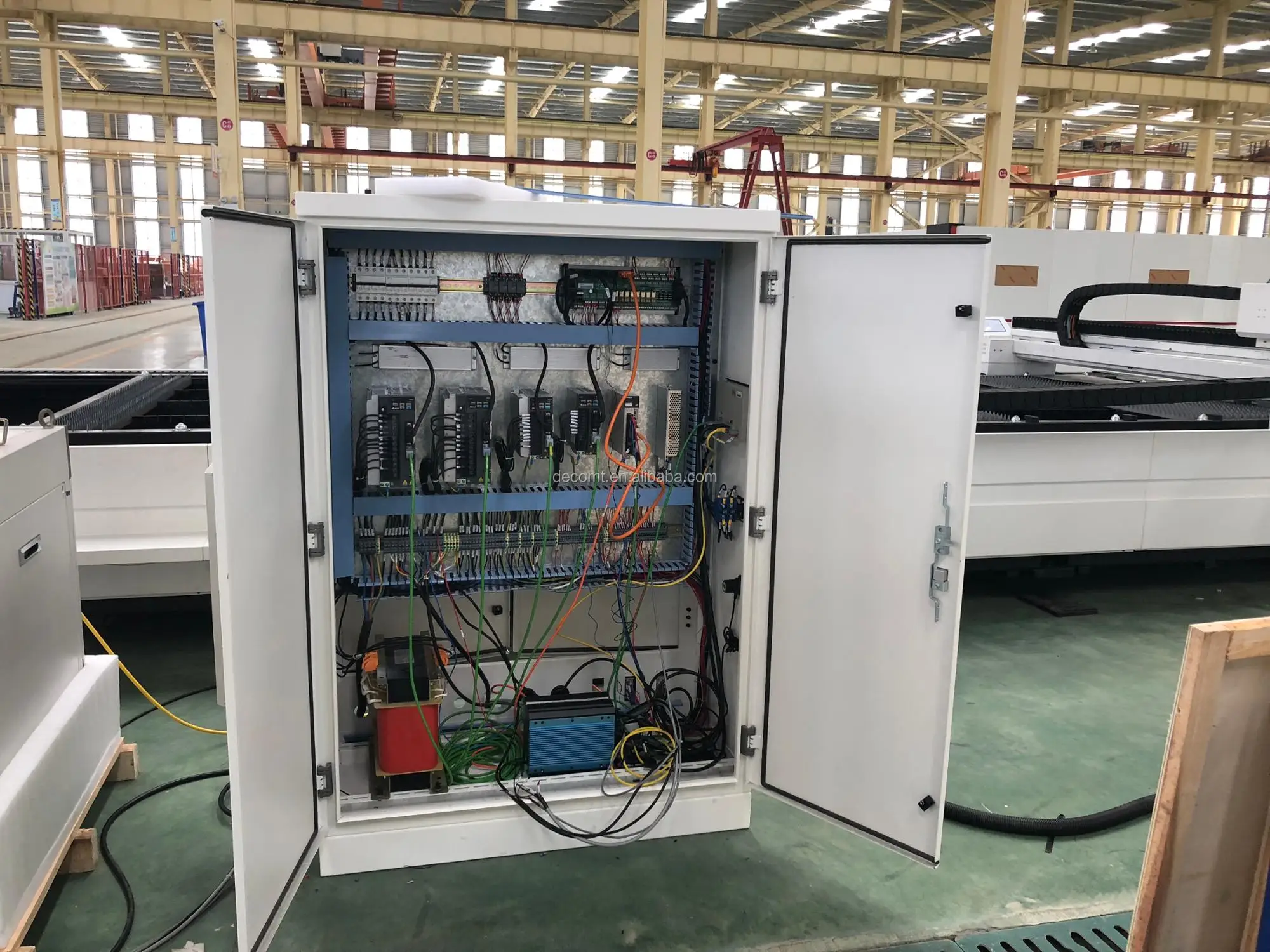 Cnc fiber laser cutter sheet metal