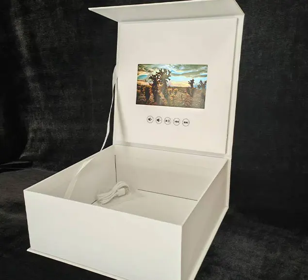 Jewelry Presentation Digital Greeting Lcd Display Gift IPS Screen Video Beautiful Flower Lcd Screen Box Gift