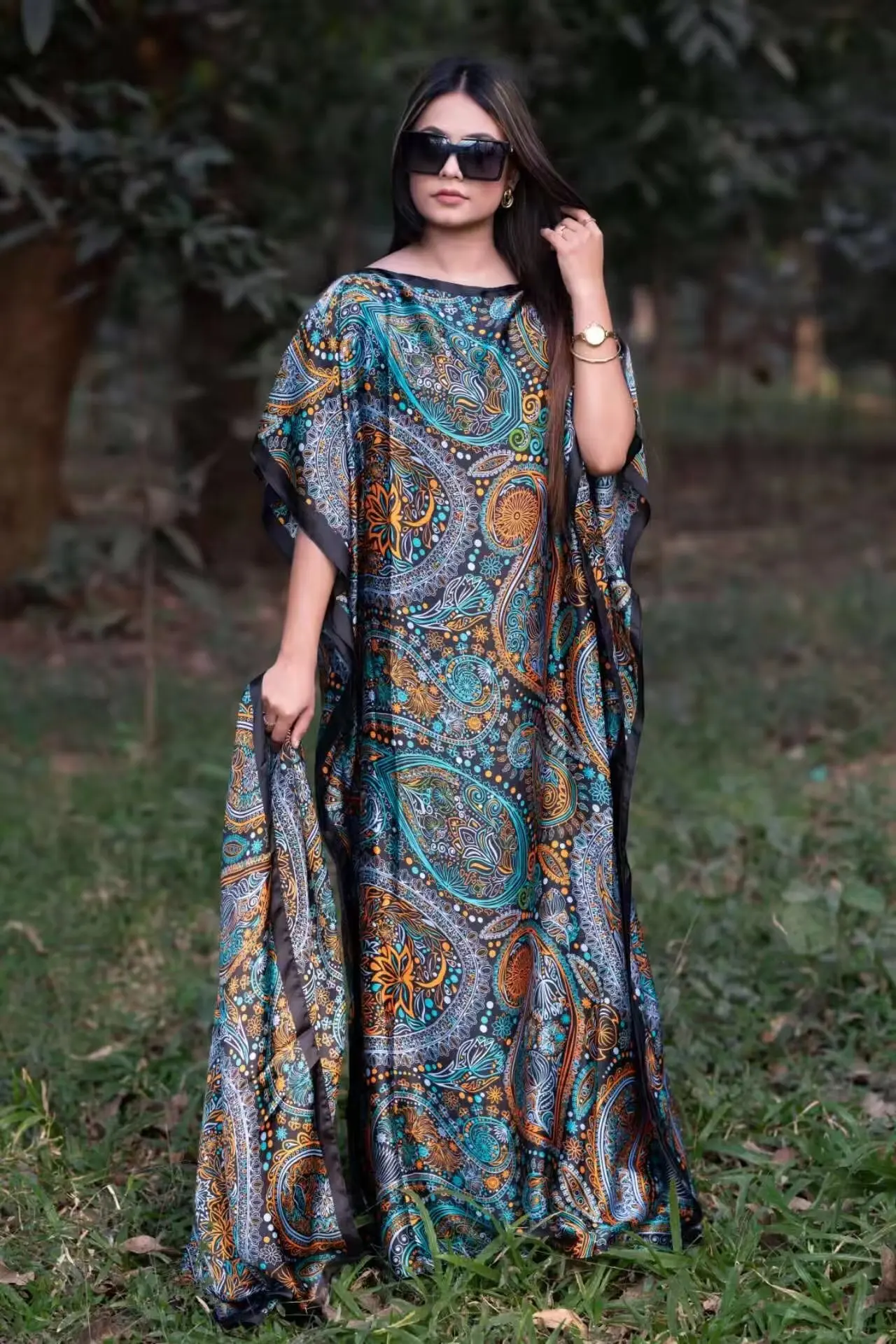 Whosale 2024 new style ladies african clothing ethnic free size satin silk printed long Kaftan plus size muslim women dress