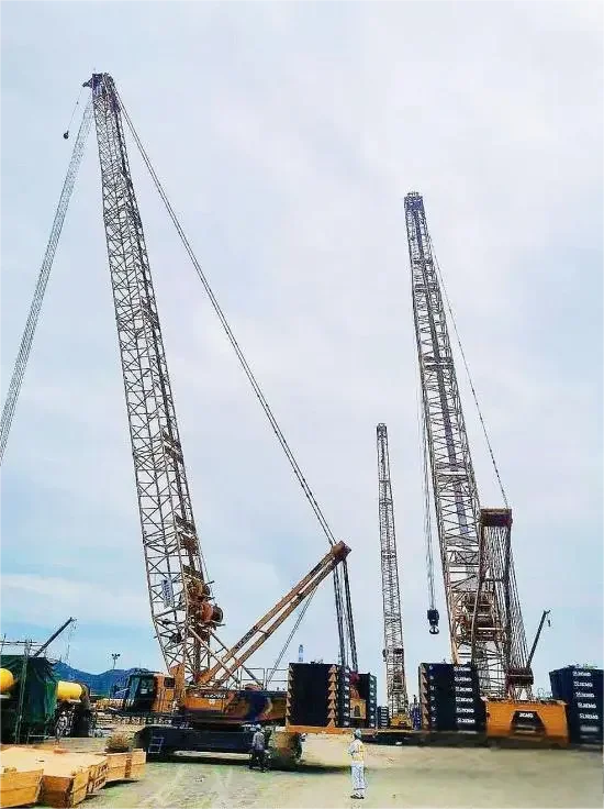 Chinese High Quality 240 Ton  Crawler Crane XLC15000 On Sale