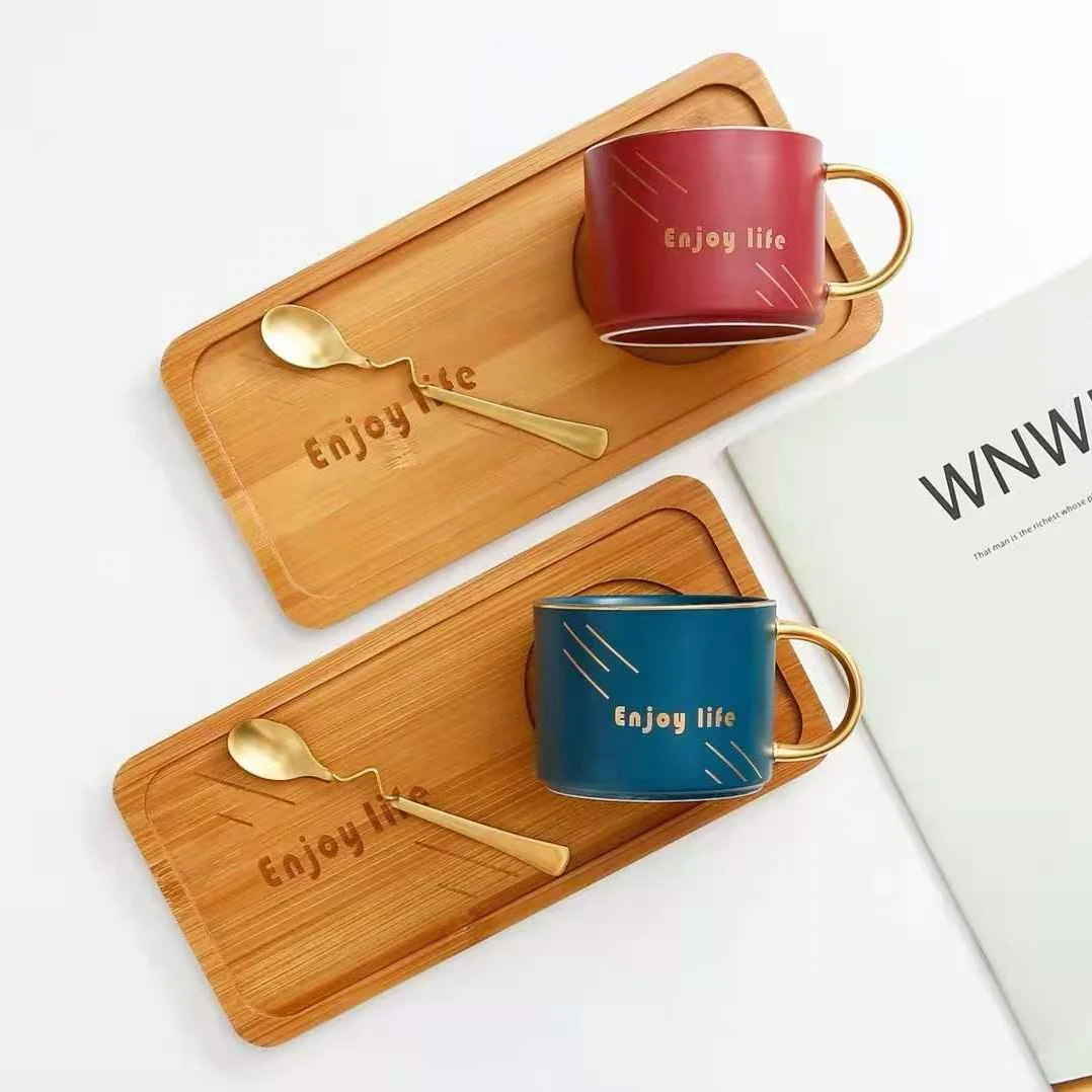 
Custom Logo European Wholesale Modern Design Office Mug Ceramic Gold Latte Coffee Tea Cups With Creative Saucers Tray 