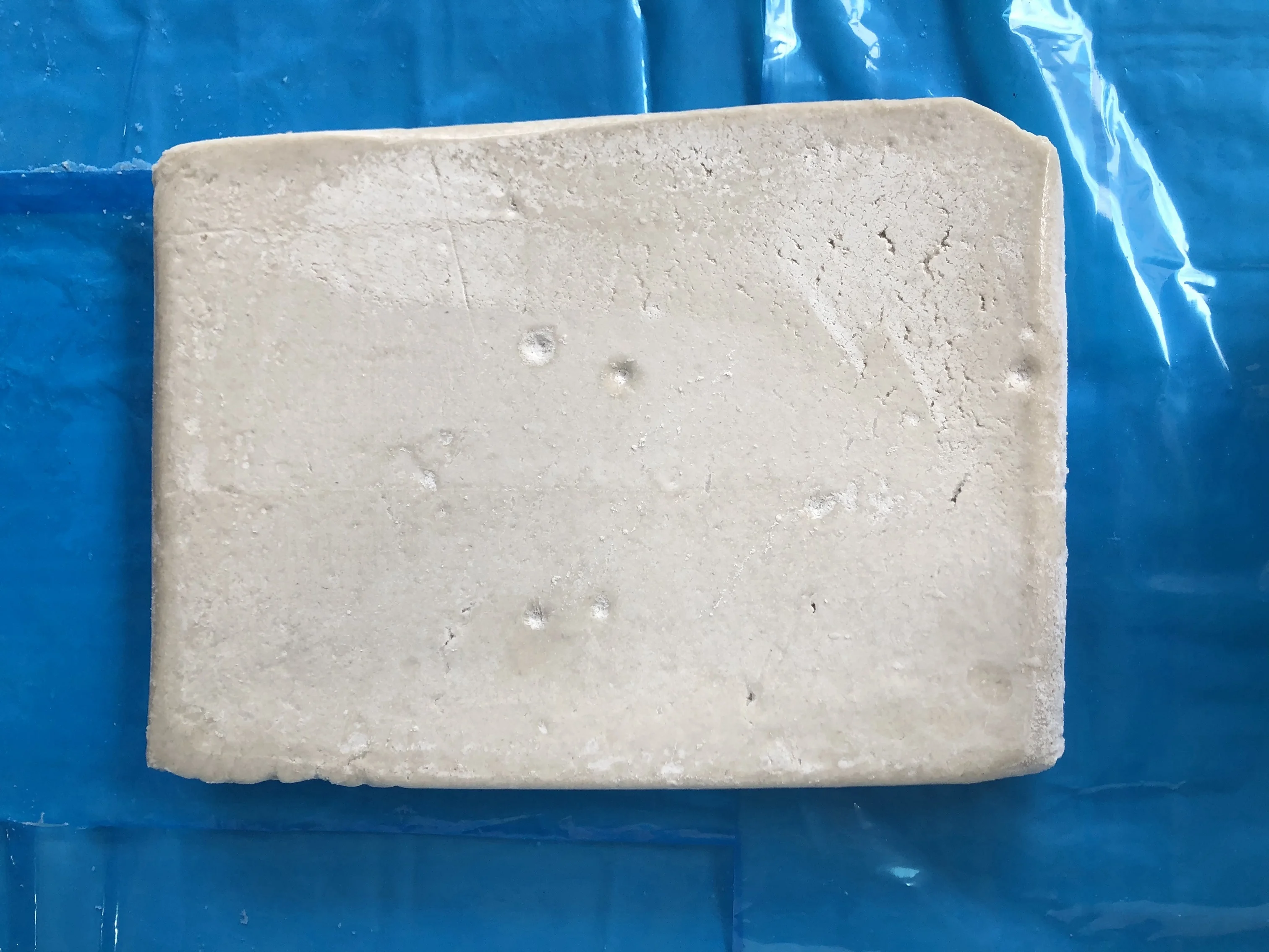 X 8223 frozen surimi manufacturer Raw materials for Fish Ball product Frozen White Croaker Surimi