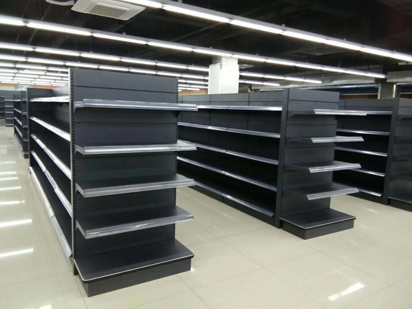 Высококачественный стеллаж для выставки в розницу супермаркета стальной