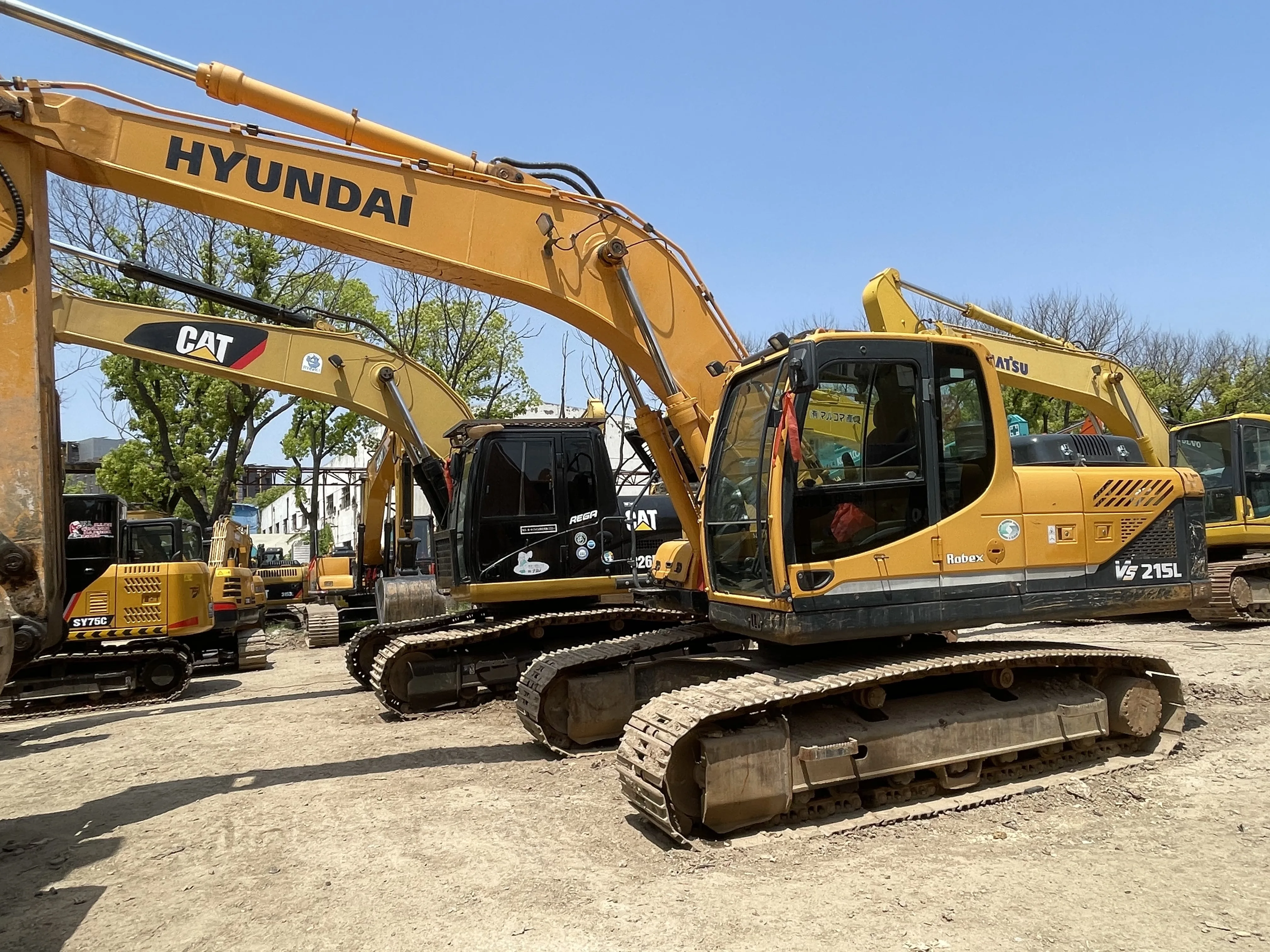 used hyundai  215l 225-7 225lvs 225vs 60w-7 210w-7 210w-9 215-7 hydraulic crawler excavator 21.5ton high quality japan original
