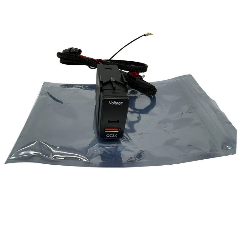 QC3.0 +PD3.0 USB Power Socket 60W  Type C & Quick Charge 3.0 Car Charger USB Adapter for Smart Phone  Android GPS Use for Nissan