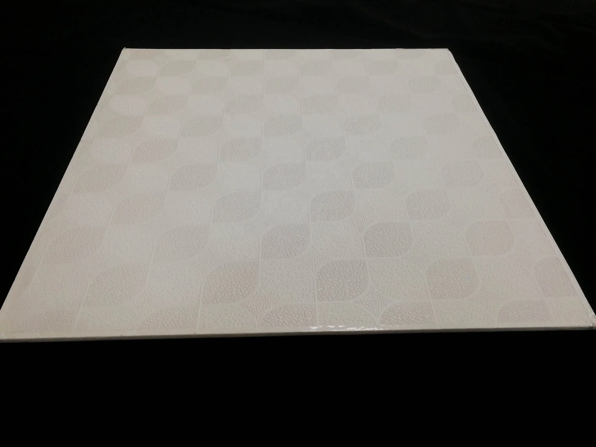 600x600x7mm Pvc Laminated Gypsum False Ceiling