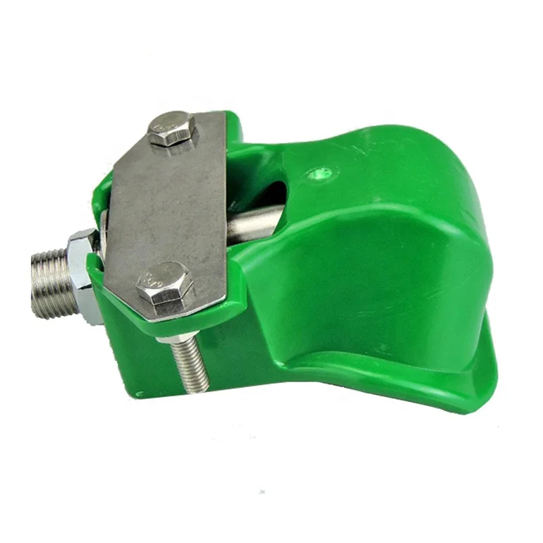 Hot sale thickened plastic piglet feeder automatic animal drinking tool bowl cow horse cattle plastic copper water drinking bowl