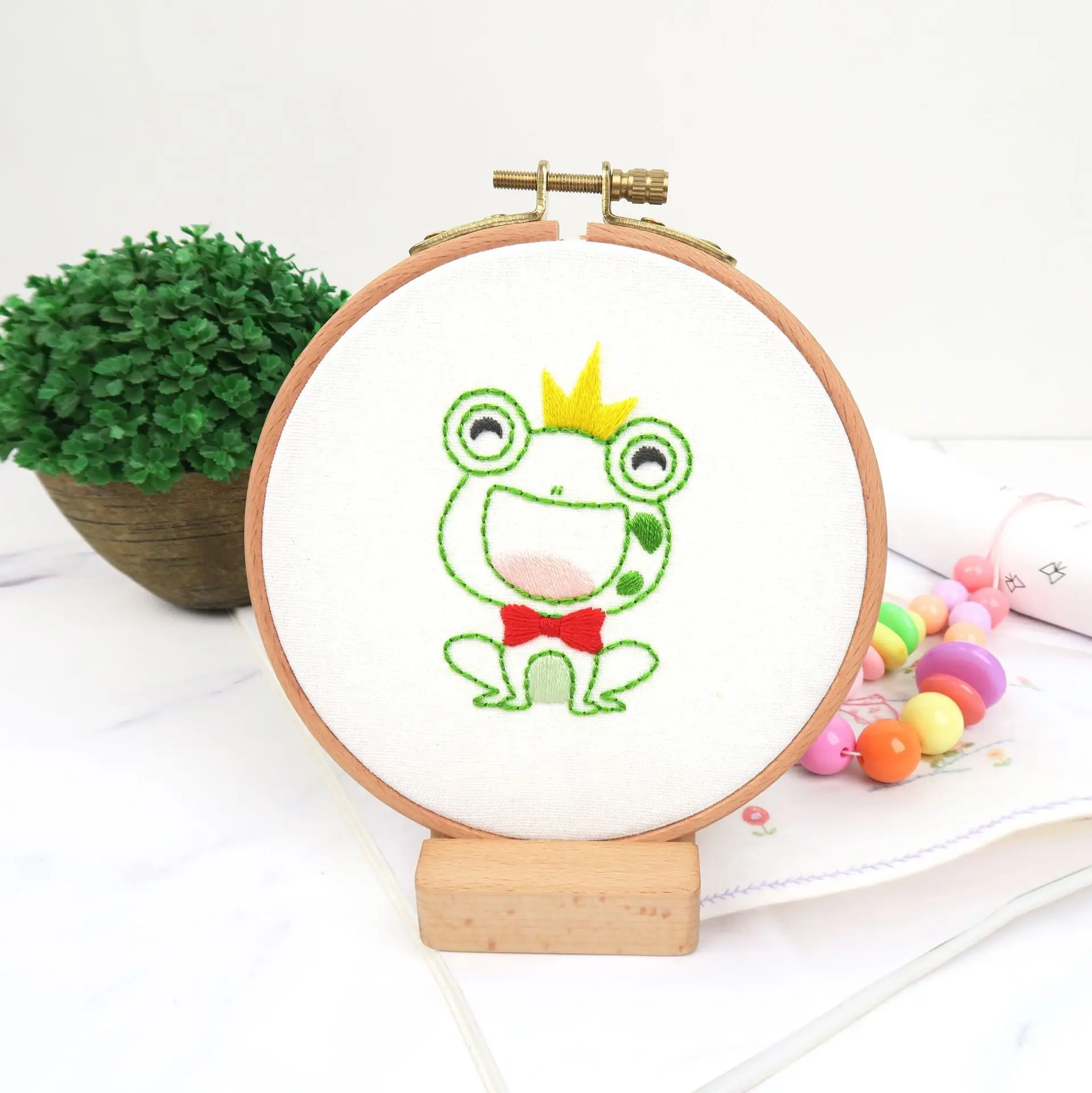Wholesale Embroidery Stitch Practice Kit for Kids Hand Craft Lover, Starters Cross Stitch Kits with Tool Kits Instruction