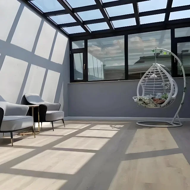 Factory Direct Outdoor Sunroom with Aluminum Glass Frame Flat Roof Triangle Molding Villa Patio Sunshine Room Outdoor Glass Room