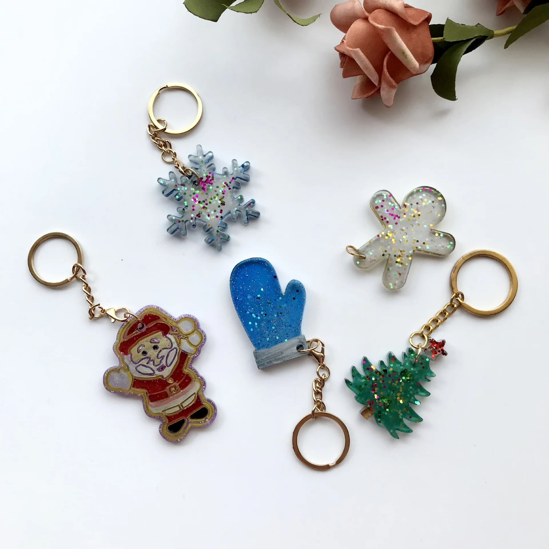 MO131 Best selling DIY christmas theme gingerbread man santa snowflake keychain combination silicone mold Shiny epoxy resin mold