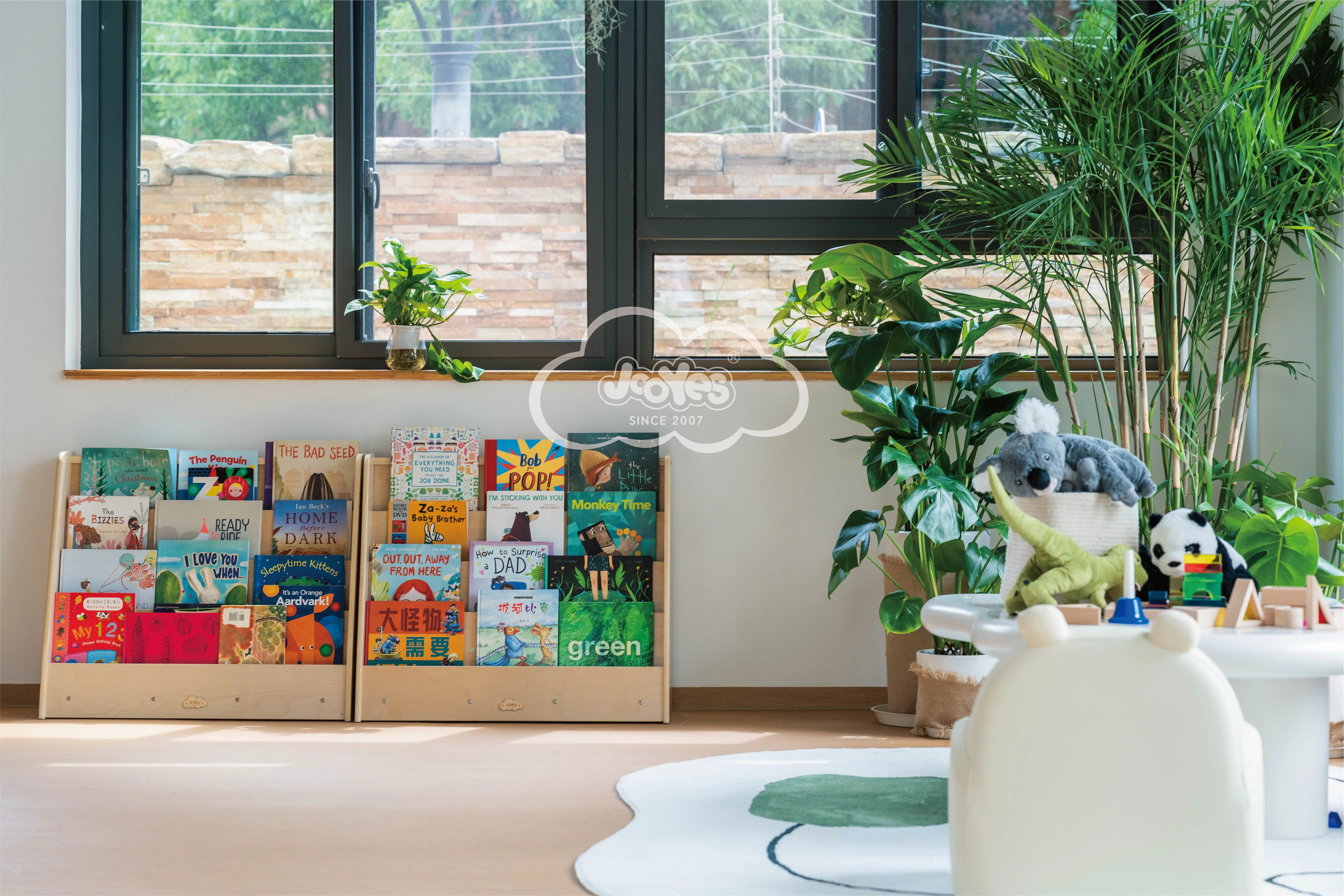 Baby nursery kindergarten furniture set book cabinet book display stand