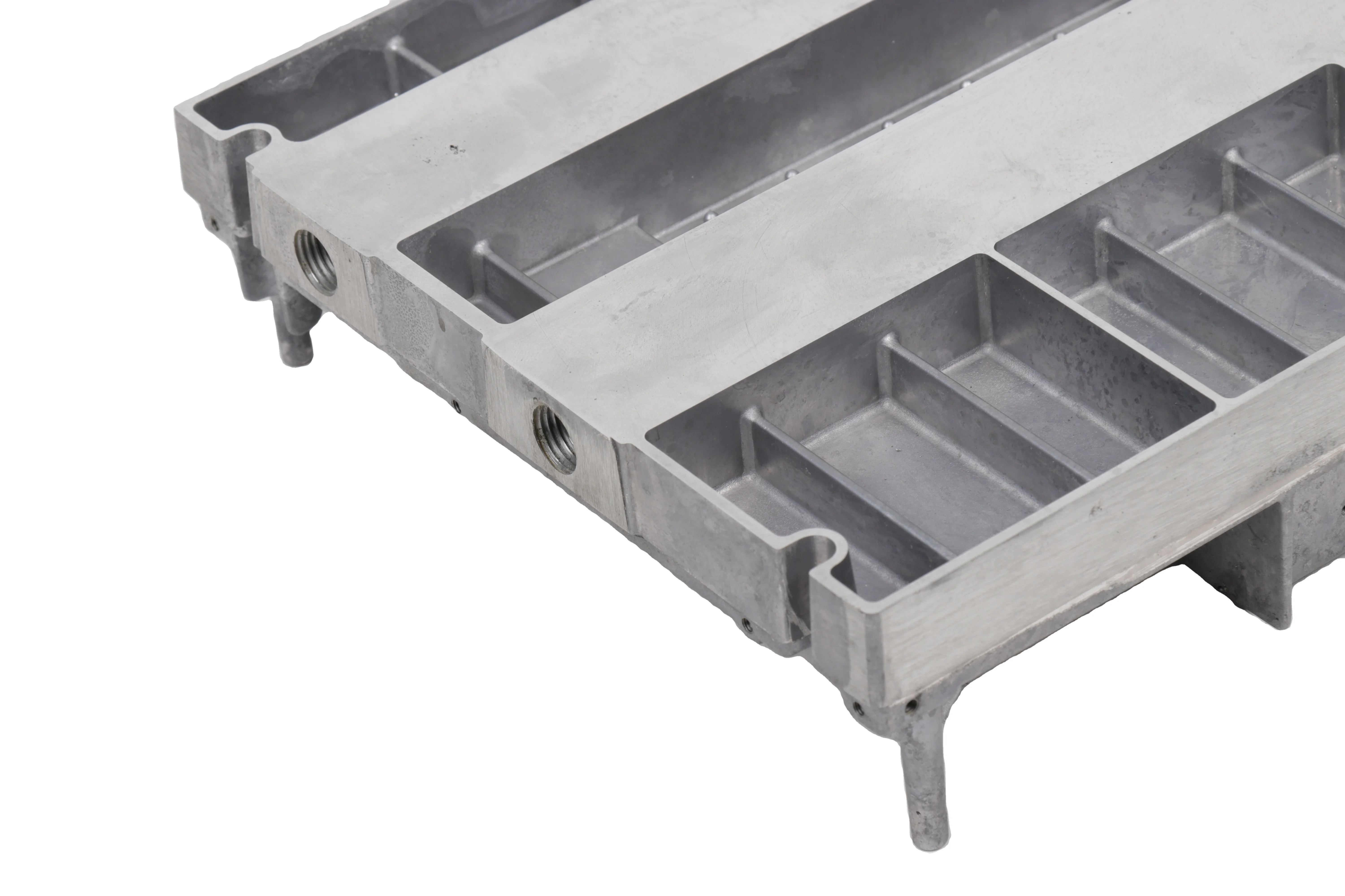 China Direct Die Casting Factory High Precision Aluminum Die Cast Automobile Engine Cover