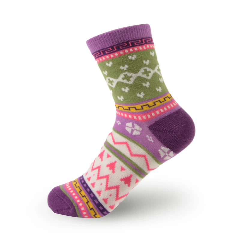 Jindi various styles malaysia sustainable sweat-absorbent men full custom logo mens socks