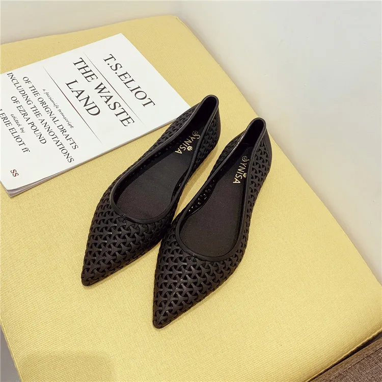 Cute colorful flat jelly sandals anti-slippery women jelly flat