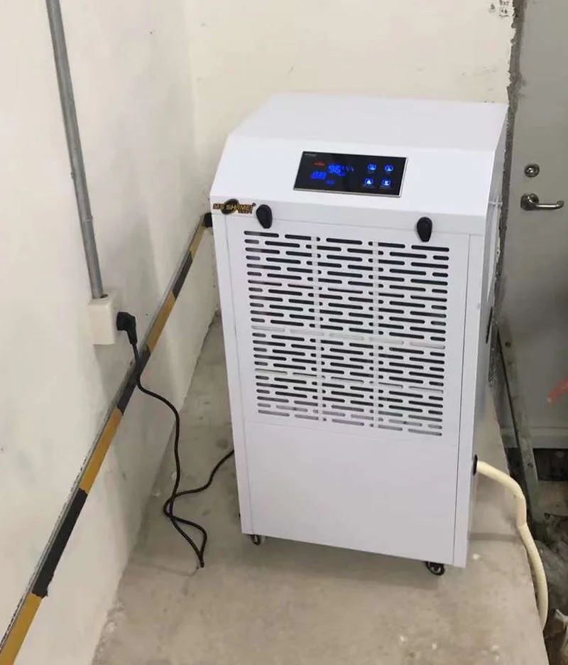 156L Dehumidifier-2.jpg