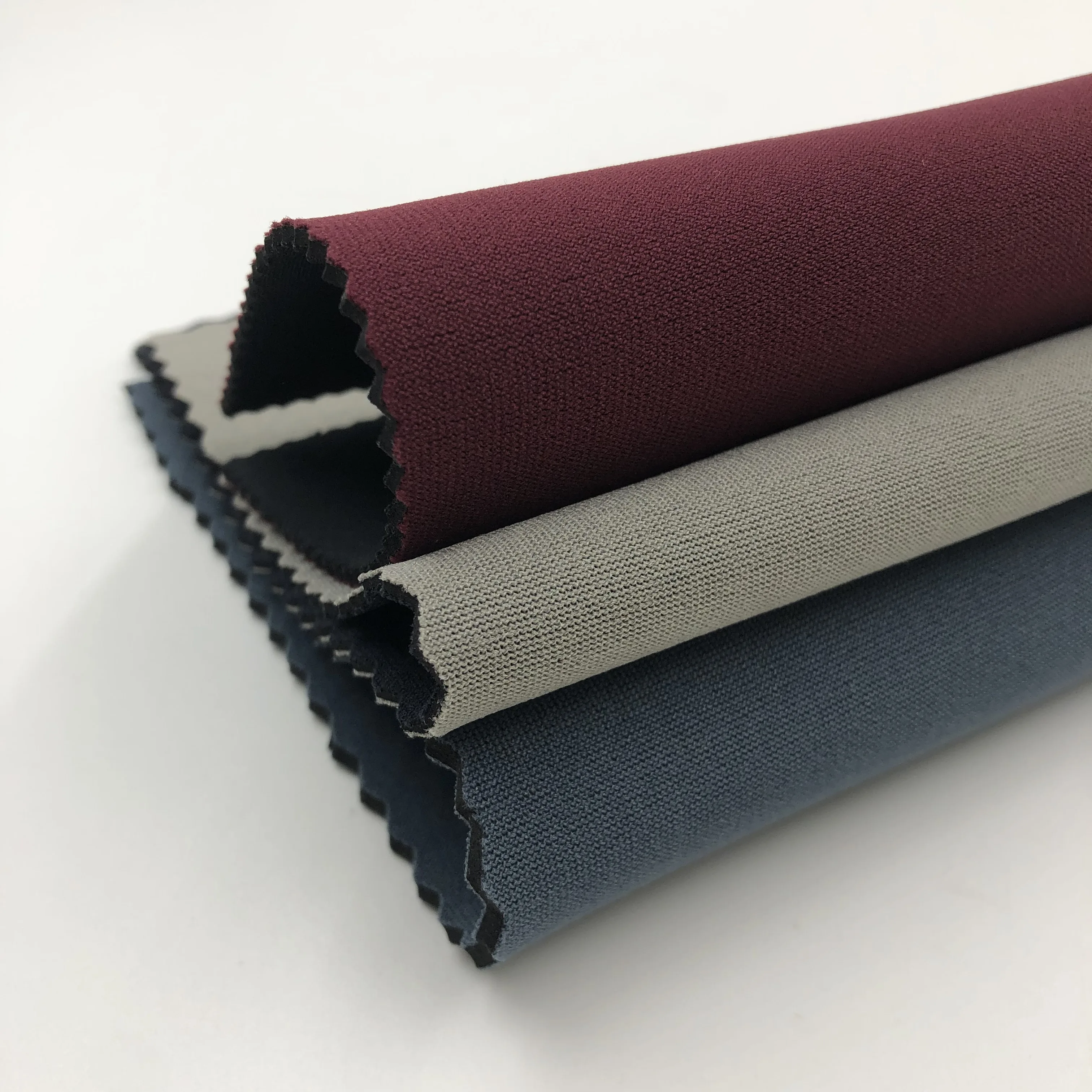 Неопреновая ткань SBR с полиэфирной тканью Водонепроницаемая Неопреновая цветная ткань