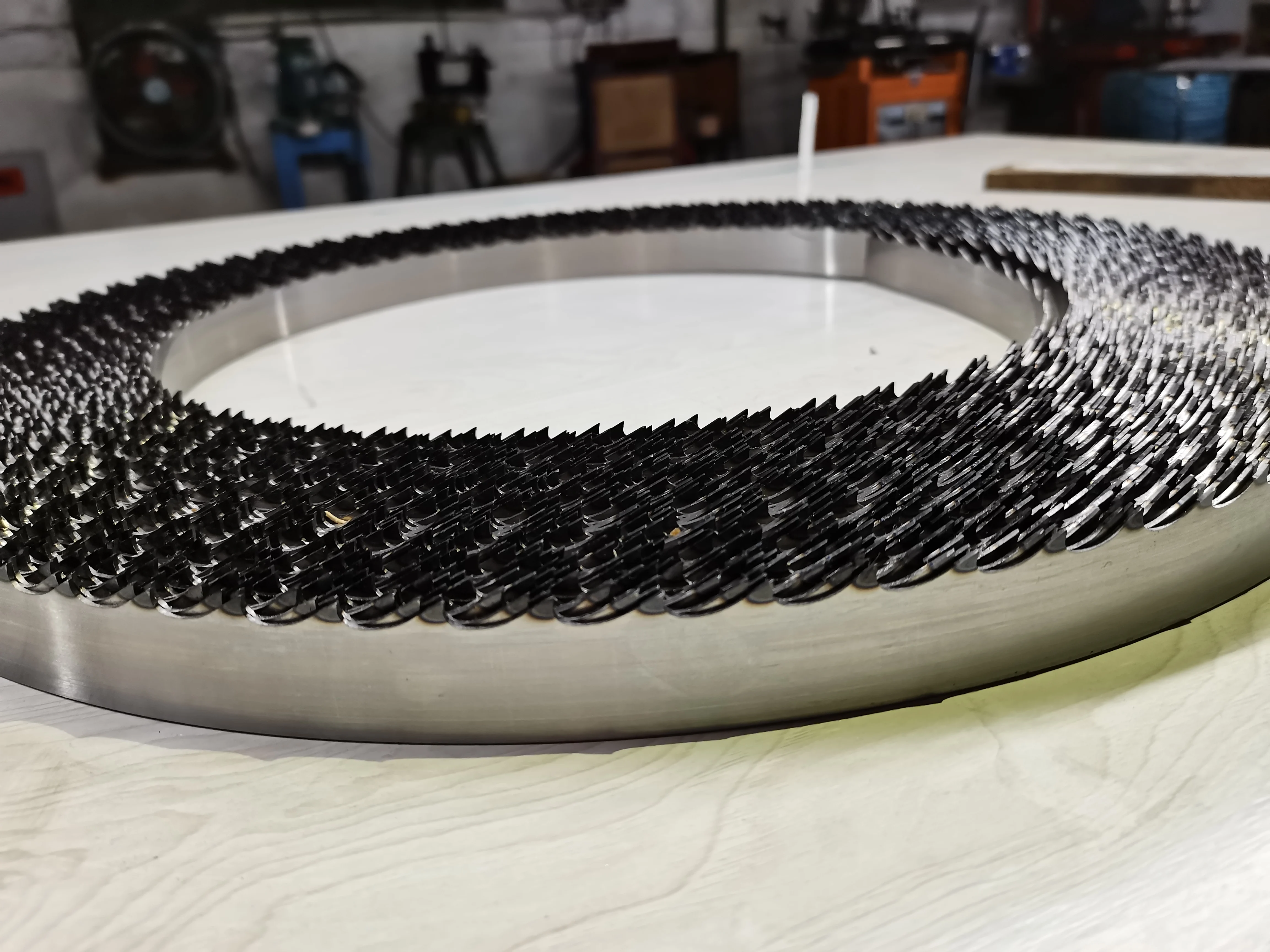 Sawmill Use Band Saw Blade For Wood Cutting Saw Blade Machine