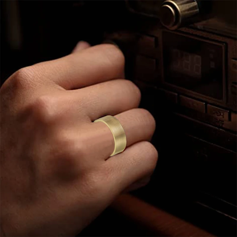 2023 Fashion Hot Sale Threaded 8mm Titanium Steel Ring Vacuum Plated Rings For Men