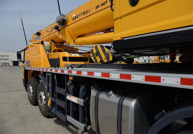 XCMG official manufacturer QY40KC truck crane 40 ton crane for sale