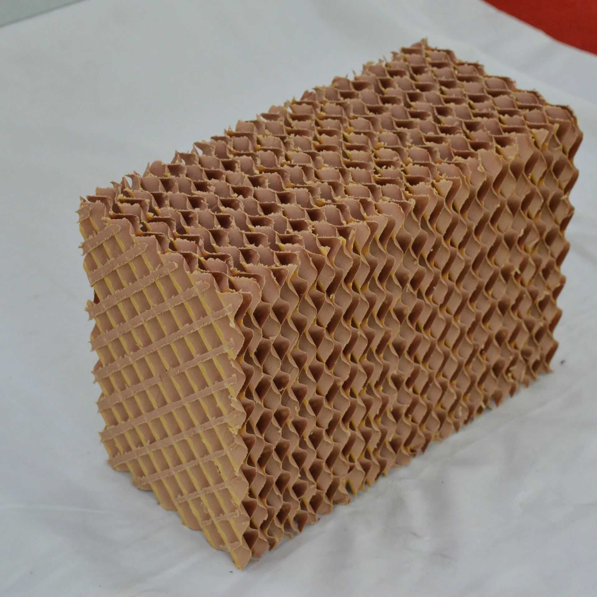 wholesale greenhouse paper evaporative cooling pad humidification system for poultry houses farm ventilation Wet curtain paper