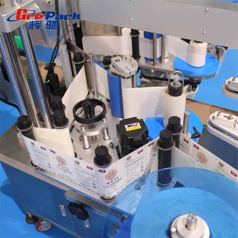 Full automatic round bottle labeling machine auto PET bottle labeler auto plastic bottle labeling machine