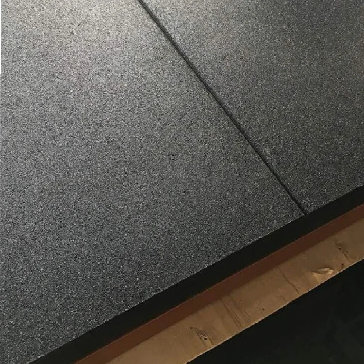 Напольный резиновый коврик для тренажерного зала