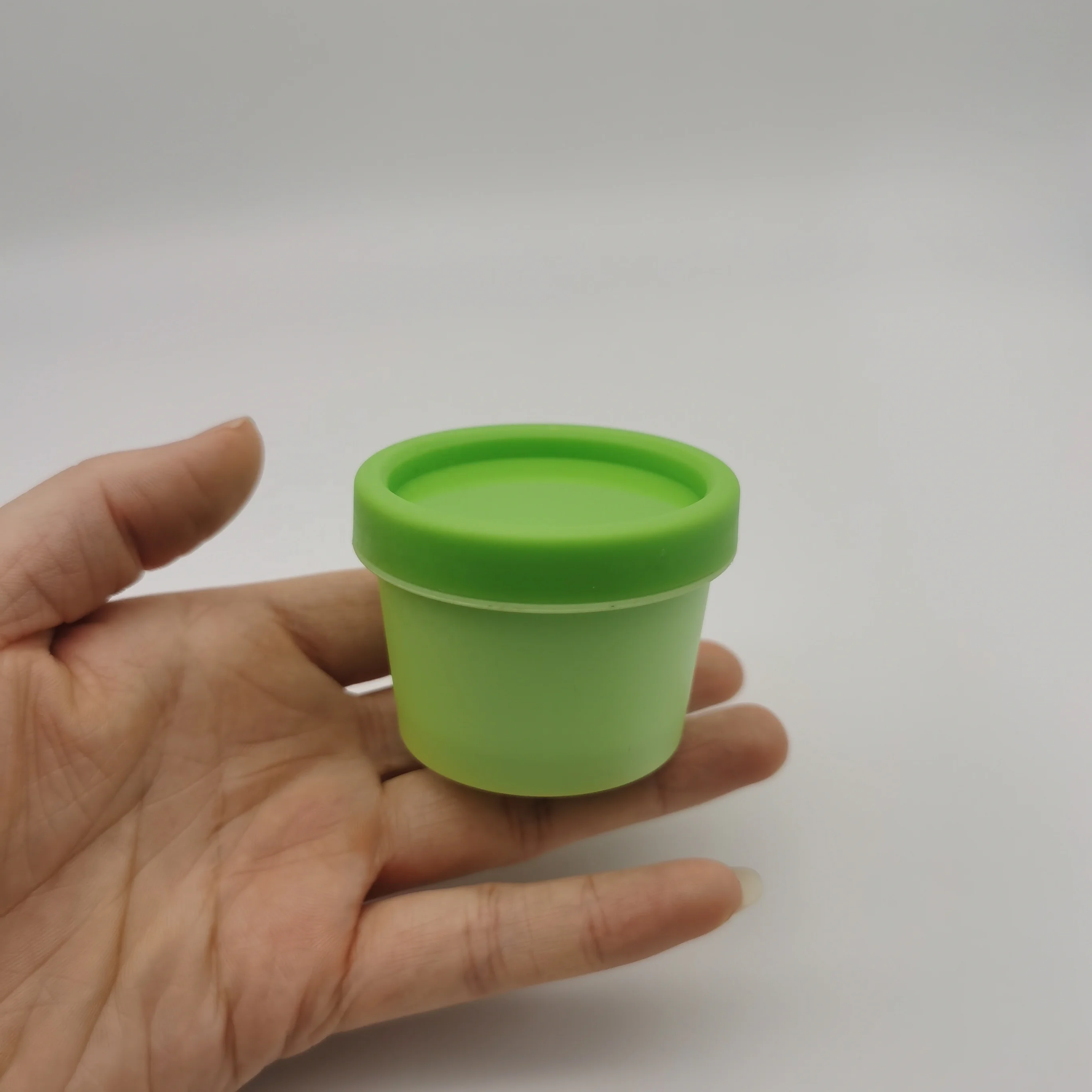 100g plastic PP cosmetic jar,50ml pp cosmetic amber jar,pp milk cream jar with screw cap empty vial