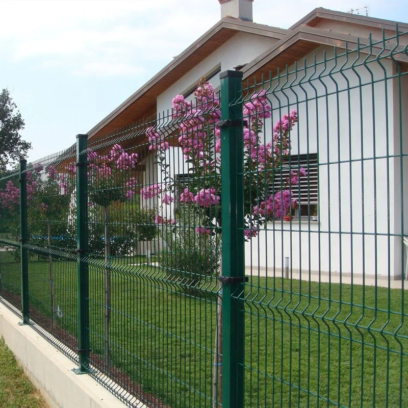 commercial galvanized steel welded diamond mesh wire fence for farm/highway/sport