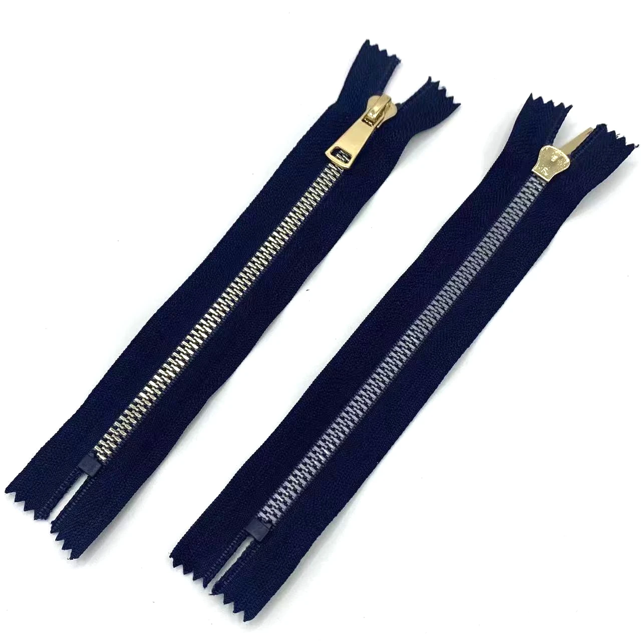 custom plastic zippers 8# resin dynamic teeth auto lock zipper close end fashion jacket