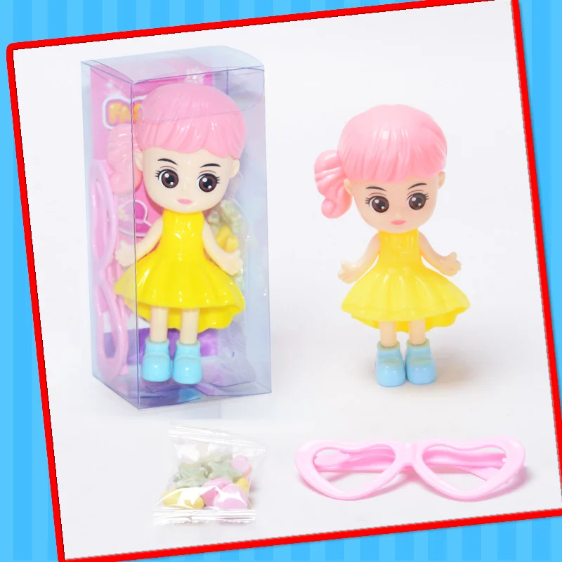 Hot selling plastic girl accessories toys  toy doll with accessories toy with candy