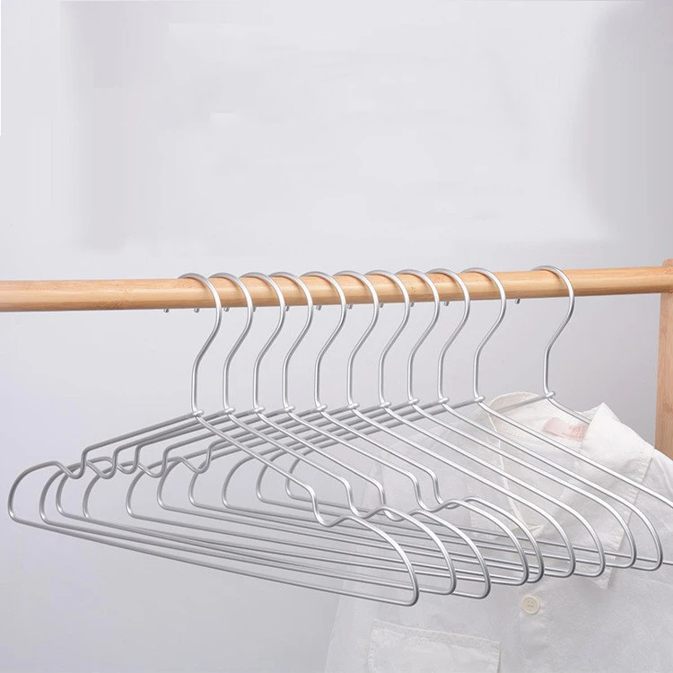 aluinium wire hanger (5)