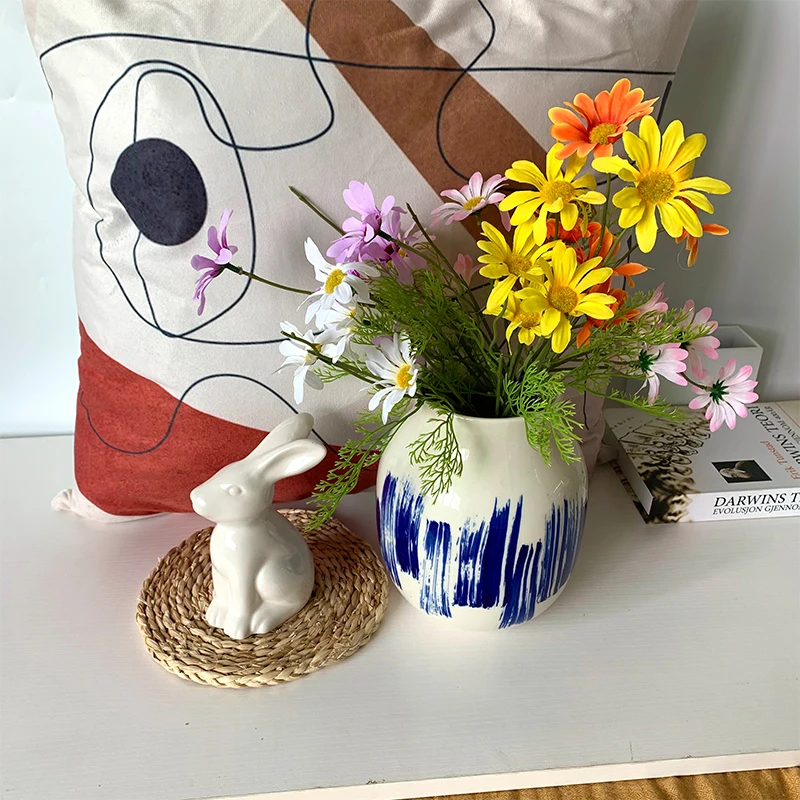 Manufacturer ceramic home decoration flower vases with hand-painting
