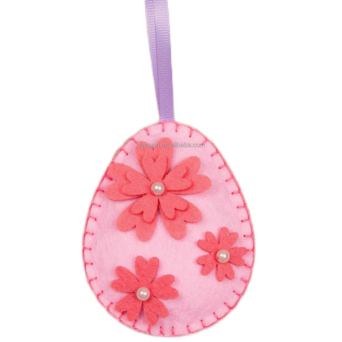 Factory direct felt seasonal sewing DIY kit Easter egg with plastic needle easy to sew birthday gift keychain