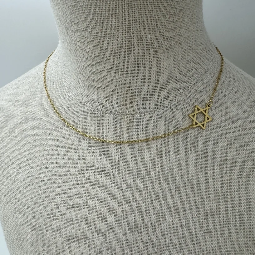 New Stock Arrival Dainty Jewish Star Necklace Choker Gold Plated Tarnish Free Stainless Steel Star Of David Necklace For Women