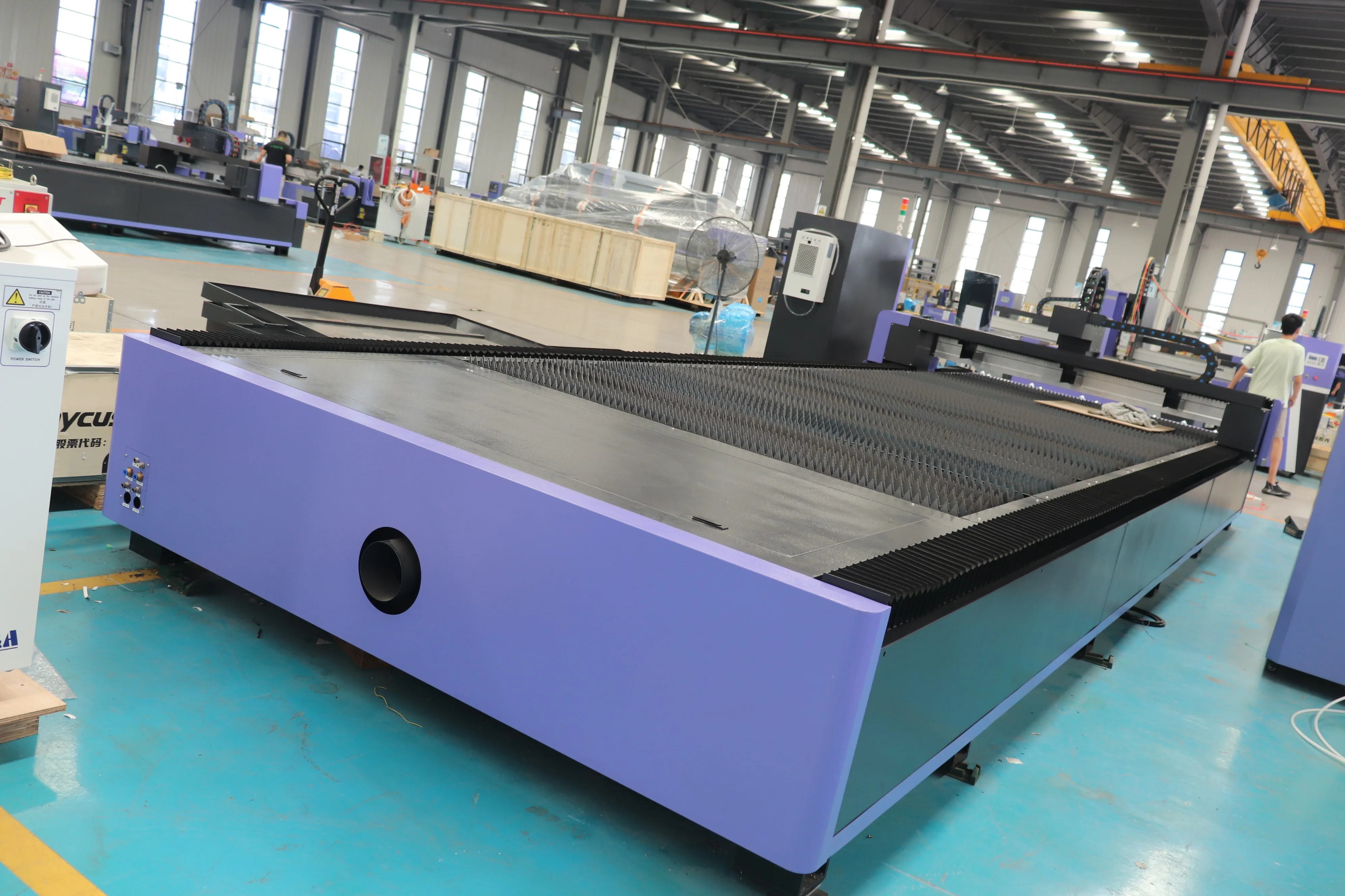 3015 2040 2060 3080 Great Quality For Stainless Steel Aluminum Sheet Metal Fiber Laser Cutting Machine 3kw 6kw 12kw
