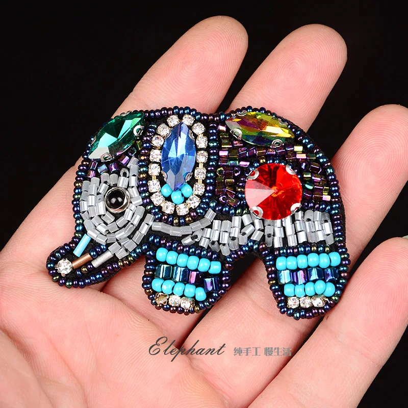 
GUGUTREE embroidery beaded elephant patch cartoon patches badges applique patches for clothing SK-45 